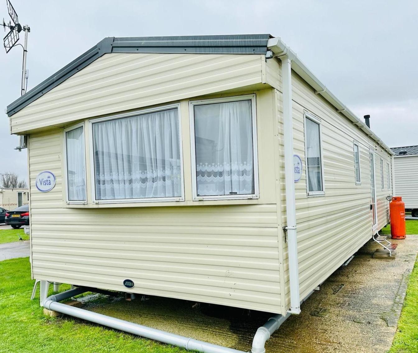 8 Berth Holiday Home At St Osyth Holiday Park Saint Osyth Exterior photo